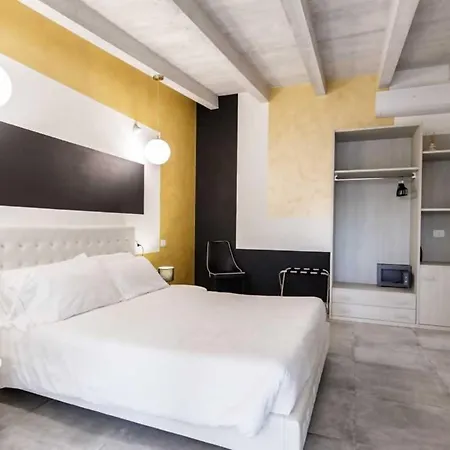 Oda ve Kahvaltı Mincio Relais & Pool 4*